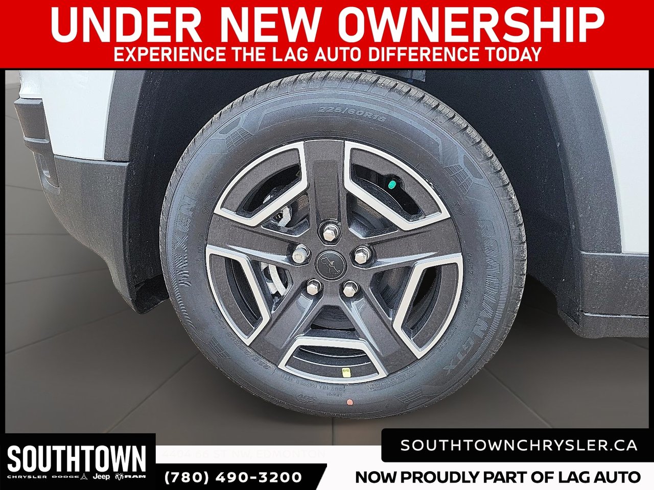 2026 Jeep Cherokee LAREDO-6