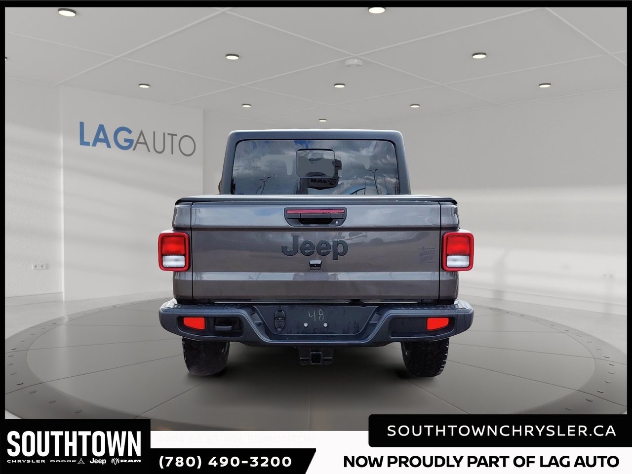 2026 Jeep Gladiator WILLYS-2