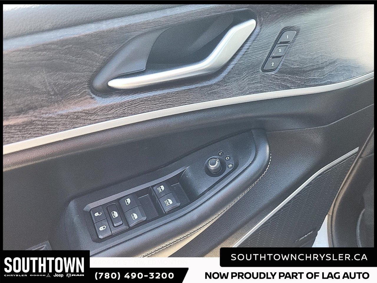 2023 Jeep Grand Cherokee 4xe 4xe-10