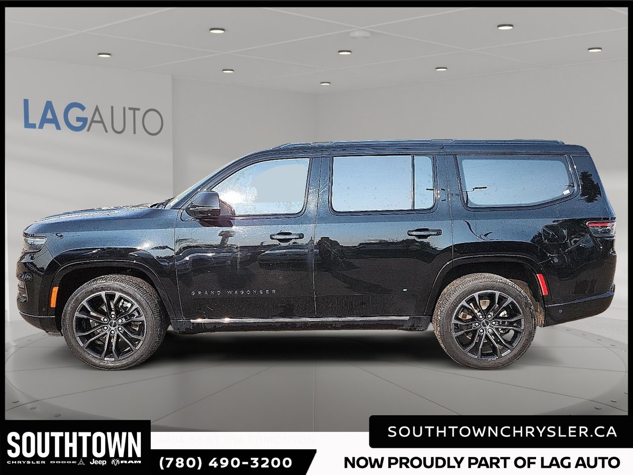 2023 Jeep Grand Wagoneer Series II Obsidian-4
