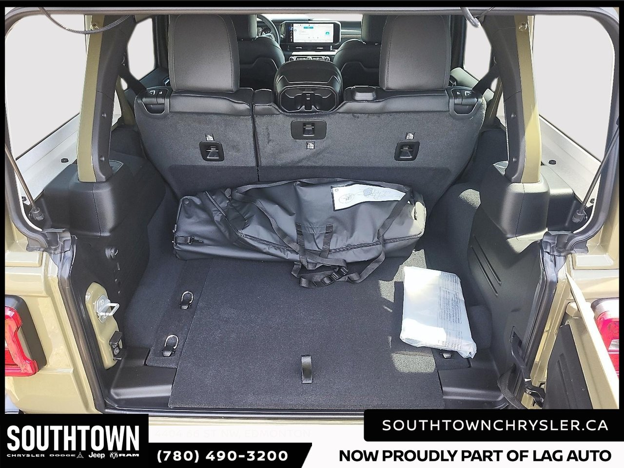 2026 Jeep Wrangler 4-Door SAHARA-5