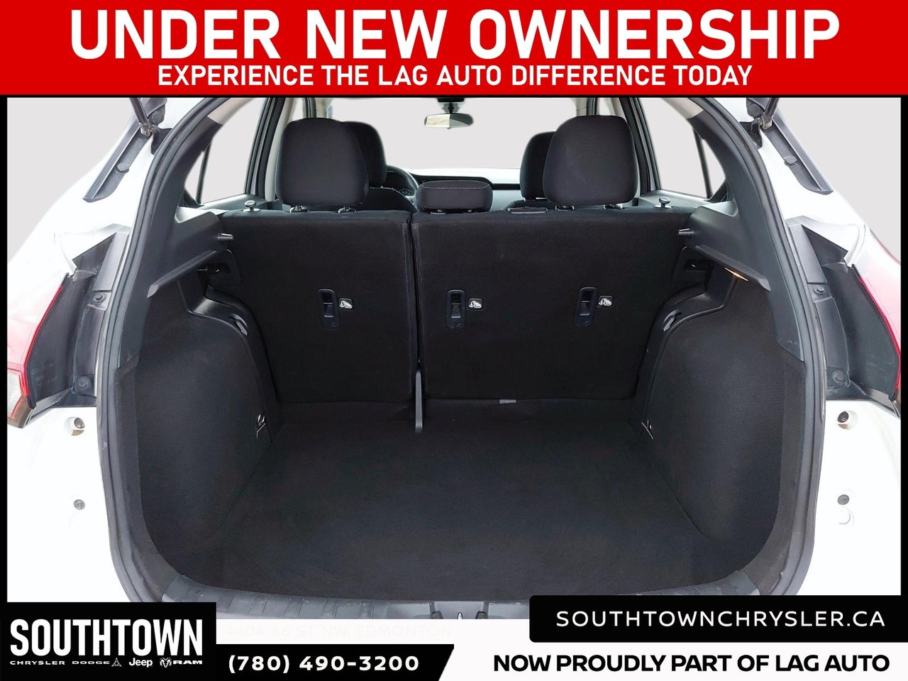 2025 Nissan Kicks Play SV-5