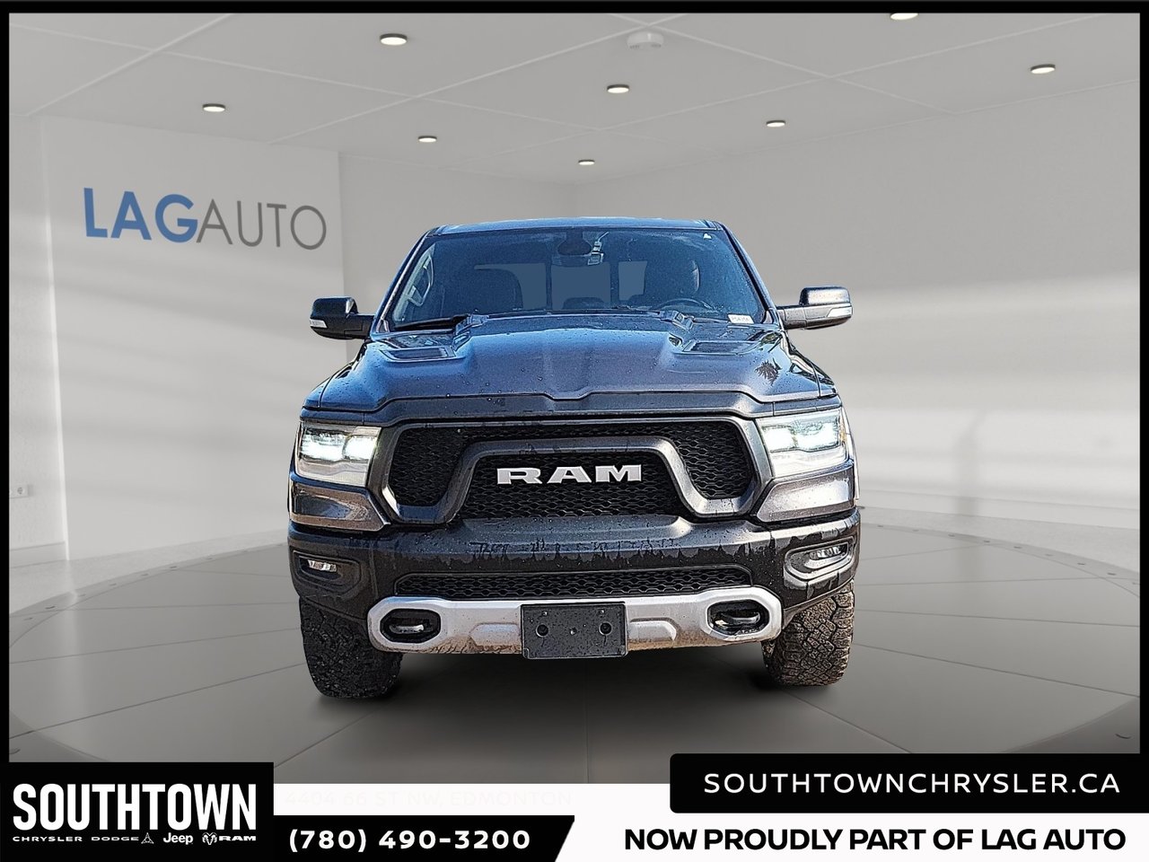 2020 Ram 1500 Rebel-1