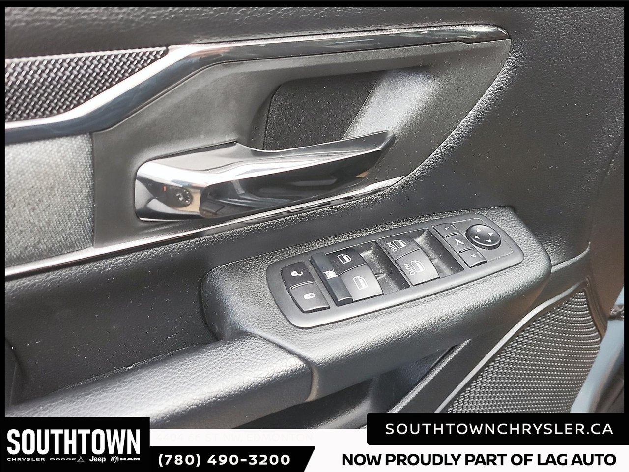 2021 Ram 1500 Big Horn-8