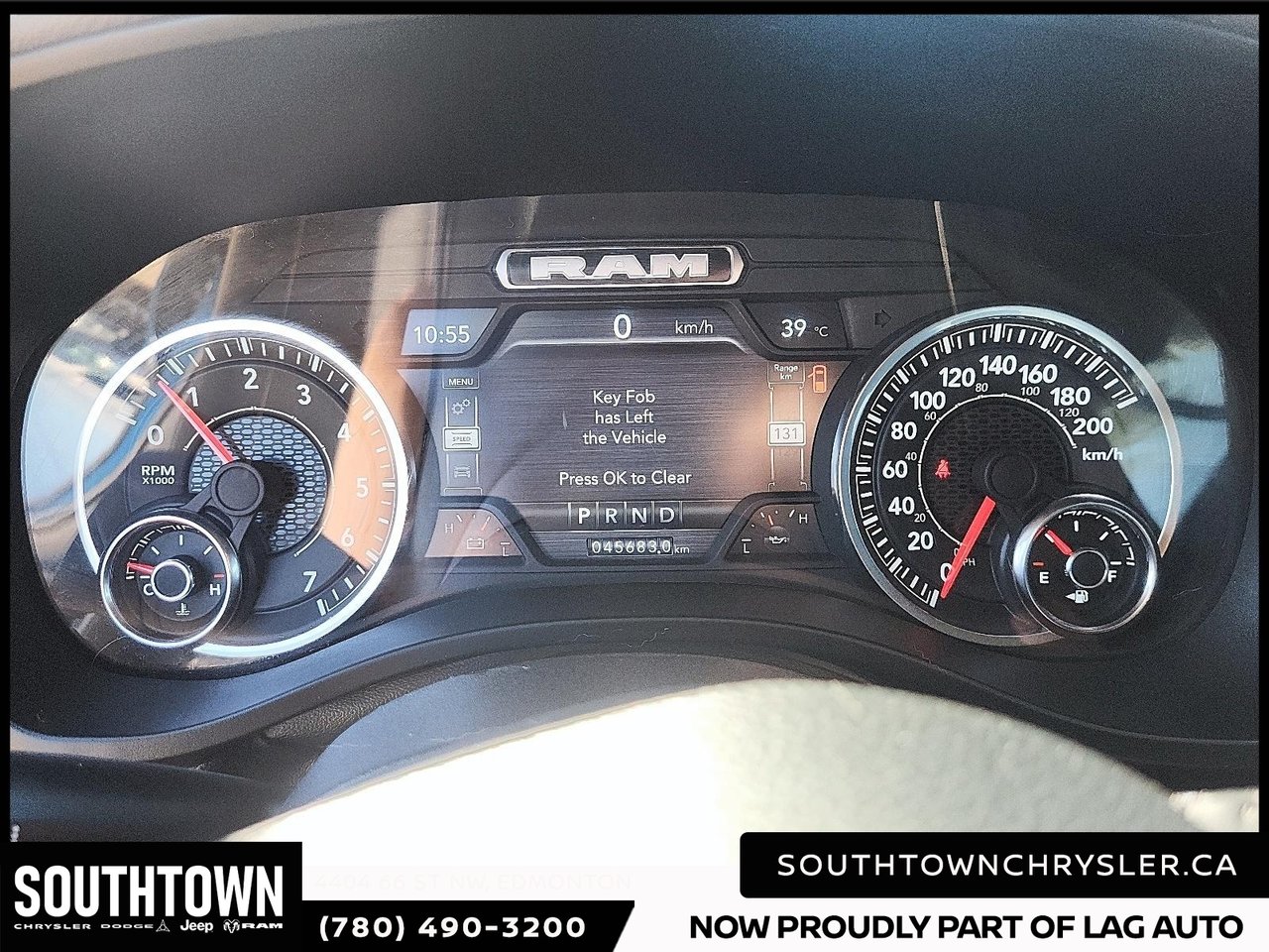 2023 Ram 1500 Big Horn-12