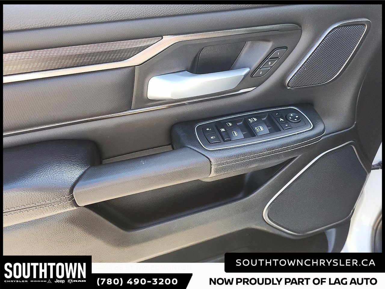 2023 Ram 1500 Rebel-9