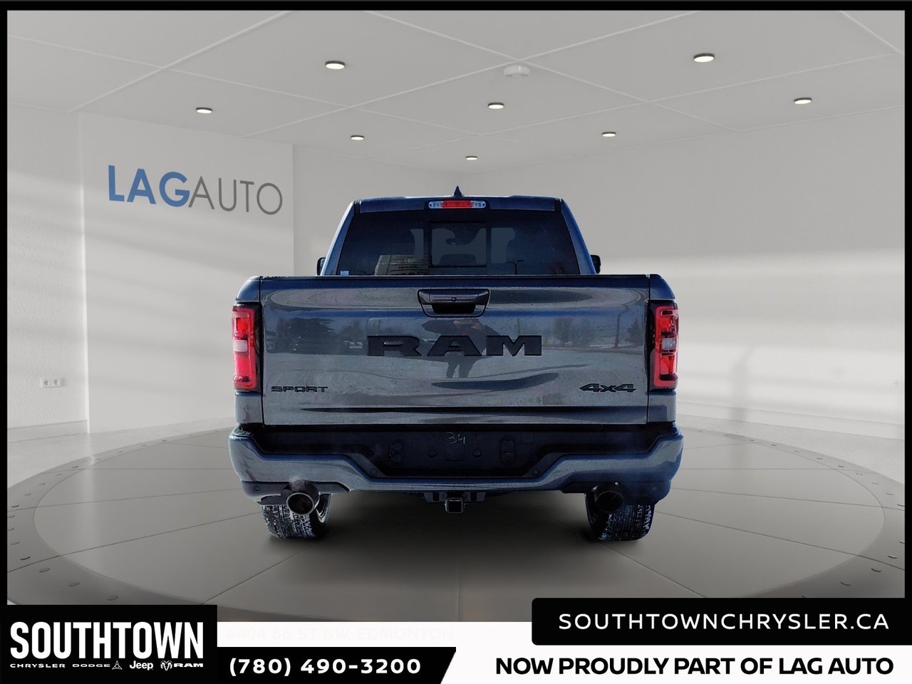 2026 Ram 1500 SPORT-2