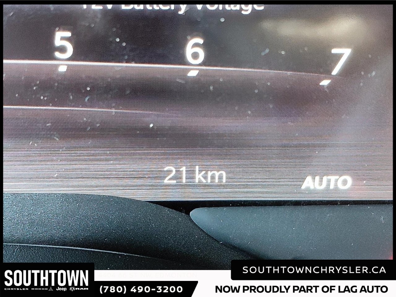 2026 Ram 1500 SPORT-12