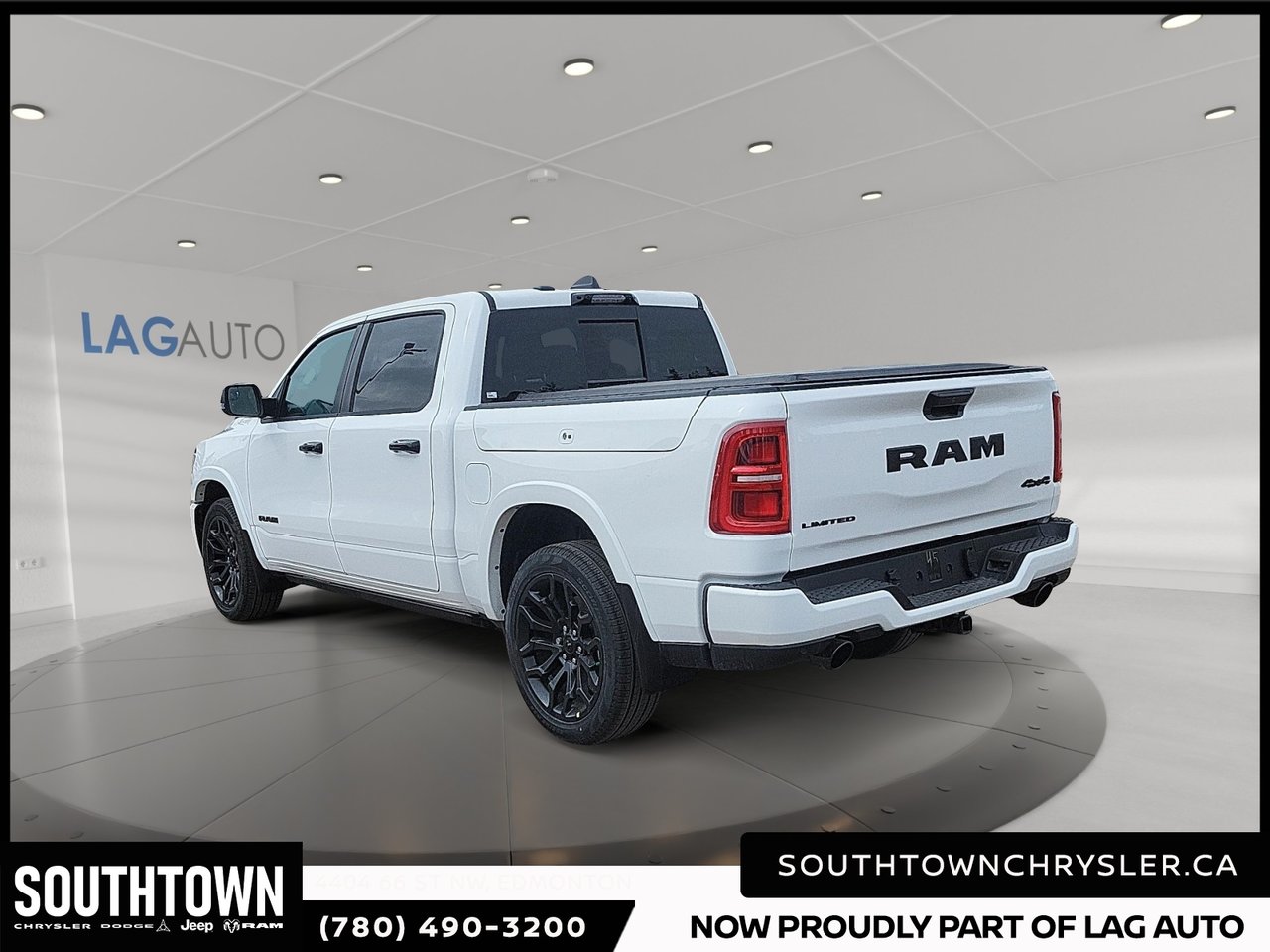 2026 Ram 1500 LIMITED-3