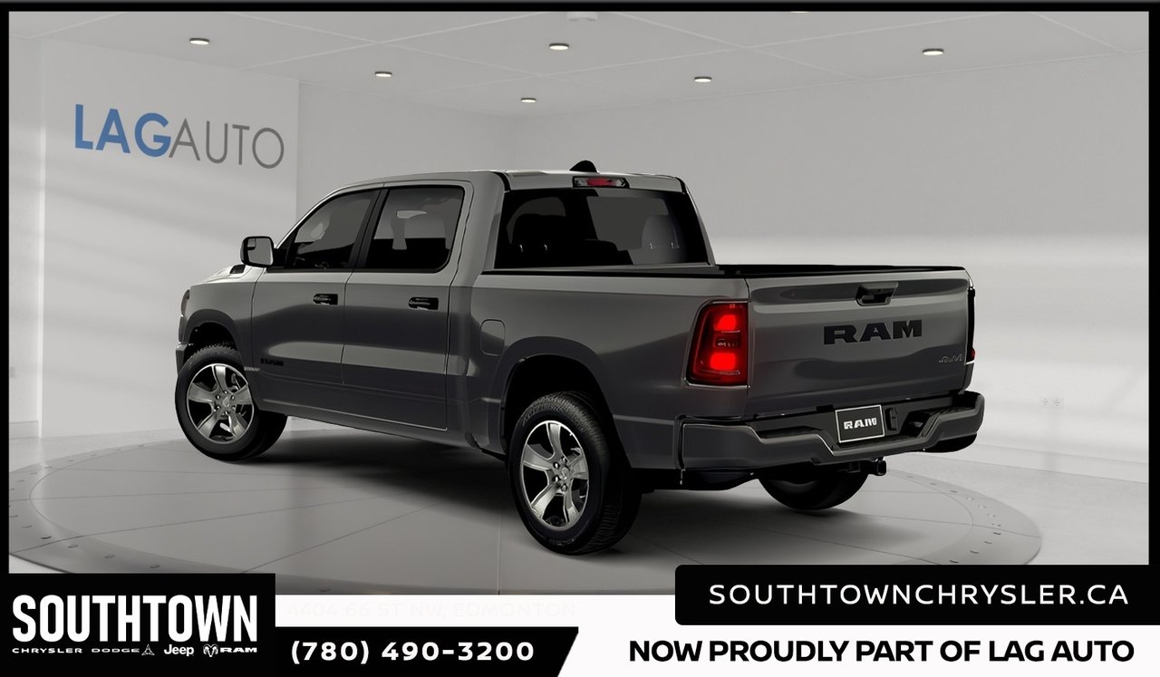 2026 Ram 1500 EXPRESS-2
