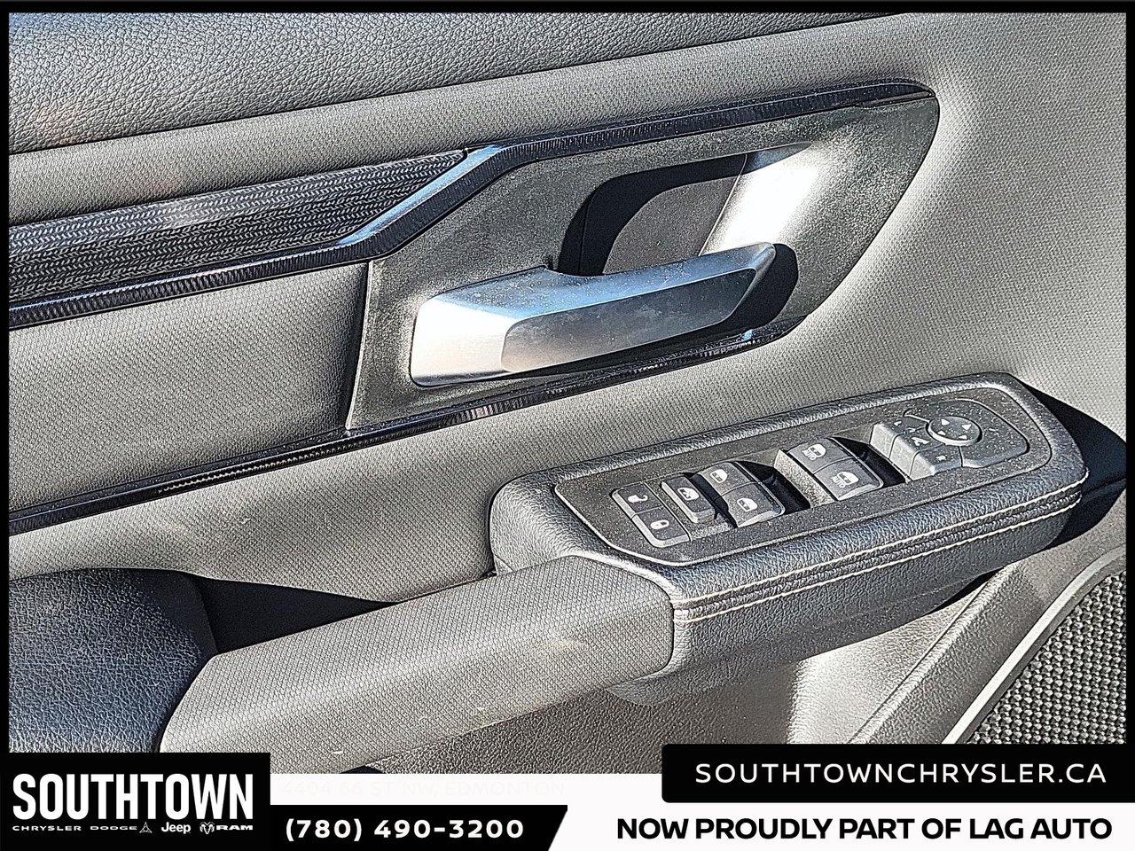 2026 Ram 1500 SPORT-10