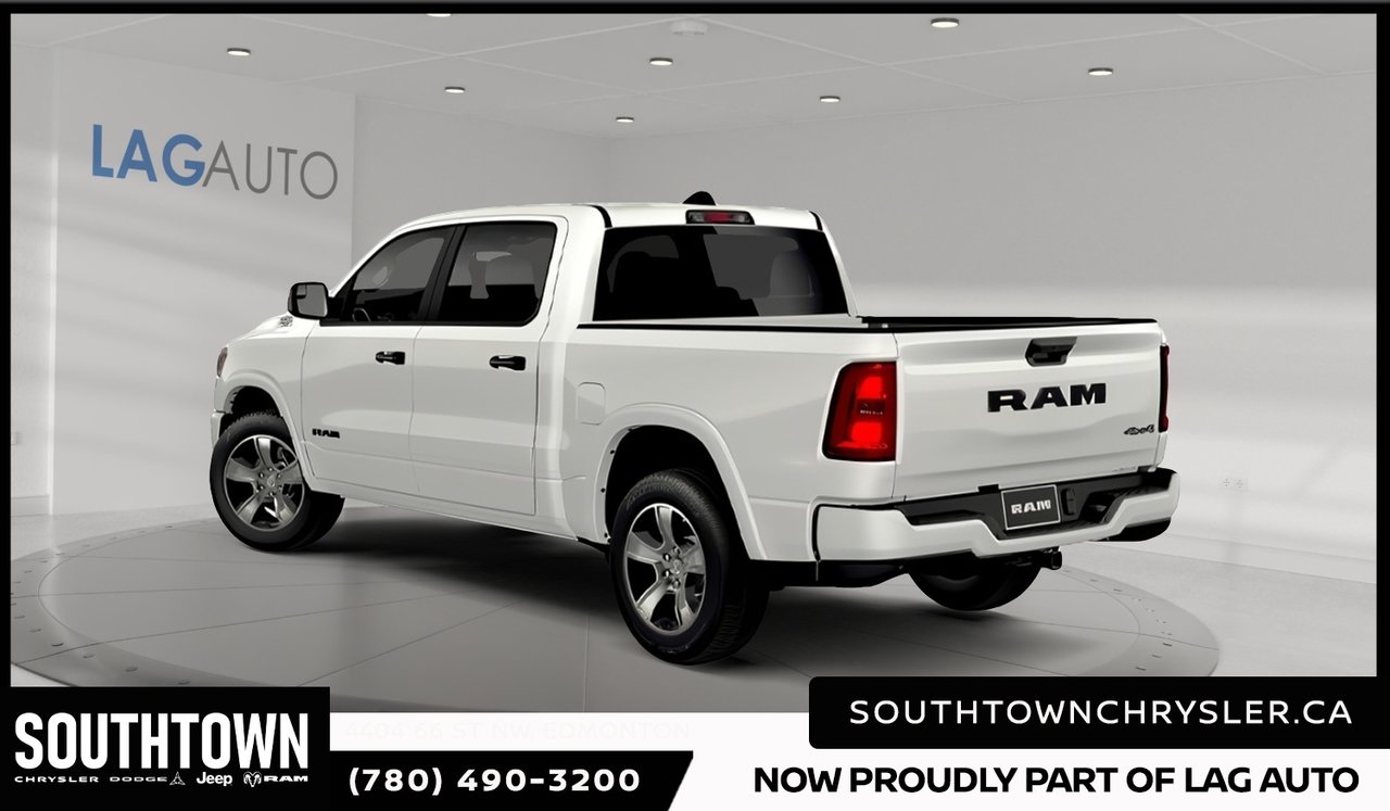 2026 Ram 1500 EXPRESS-2
