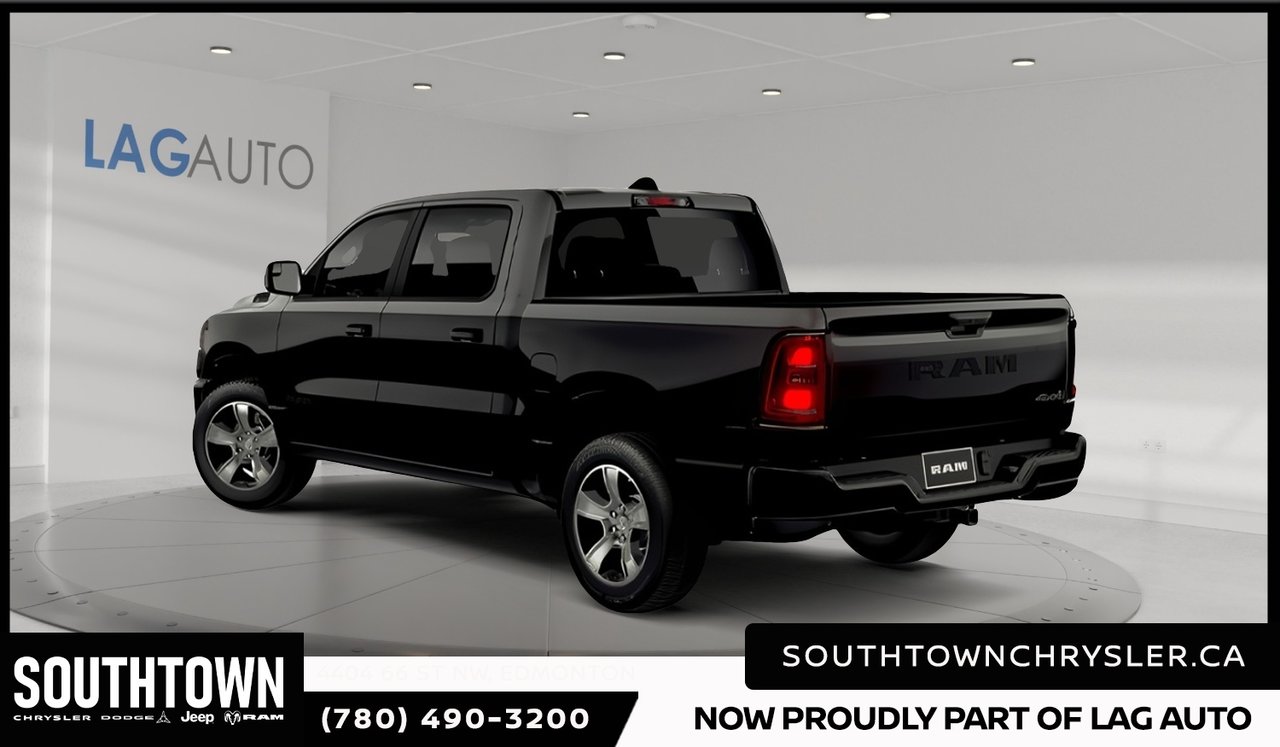 2026 Ram 1500 EXPRESS-2