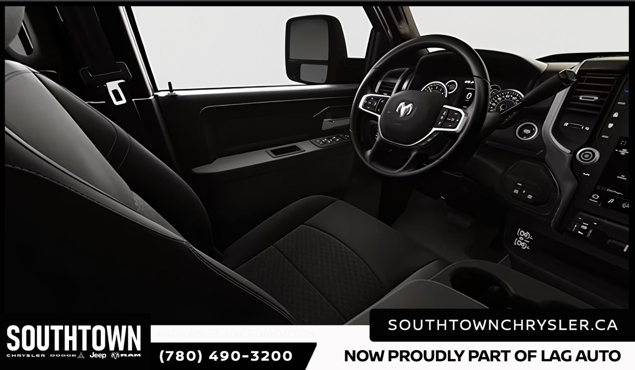 2026 Ram 2500 BLACK EXPRESS-3