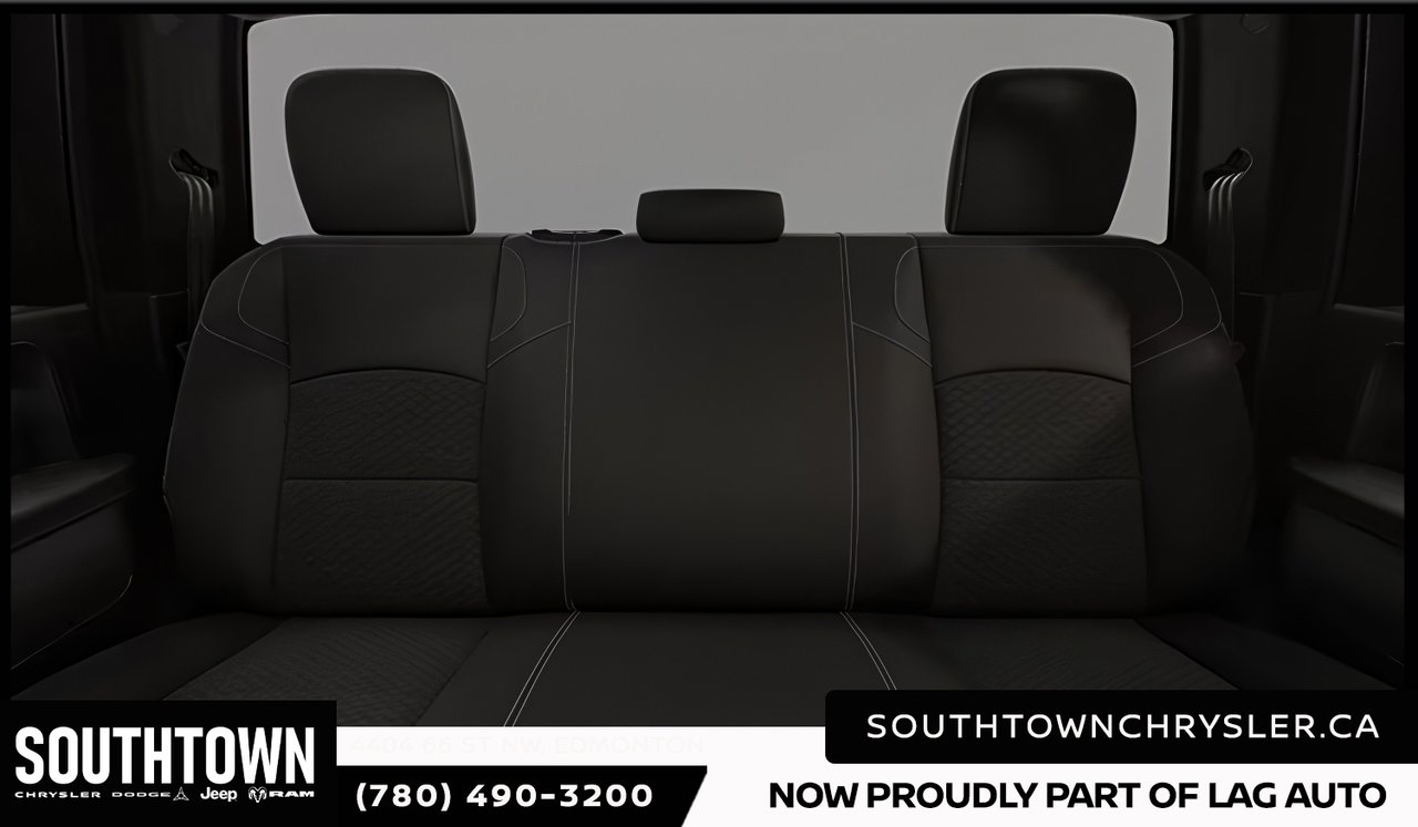 2026 Ram 2500 BLACK EXPRESS-4