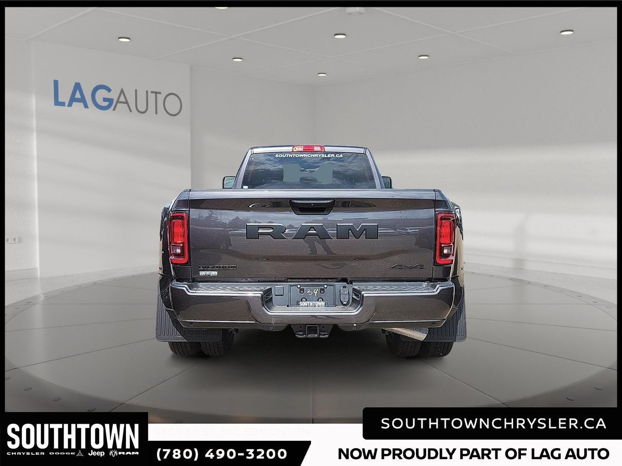 2026 Ram 3500 BIG HORN-2
