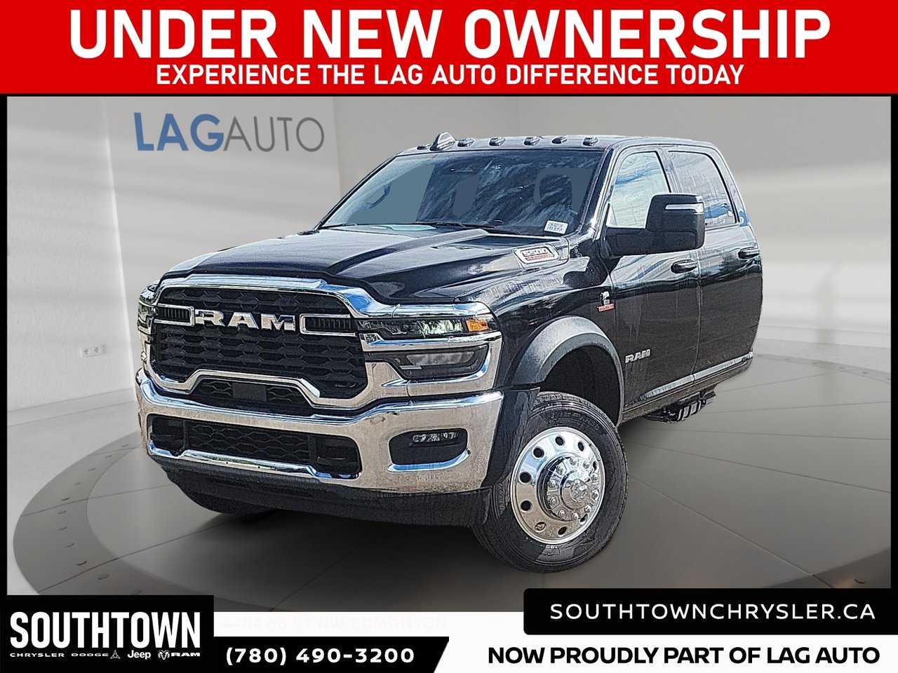 Diamond Black Crystal Pearlcoat 2025 RAM 5500 Chassis Automatic