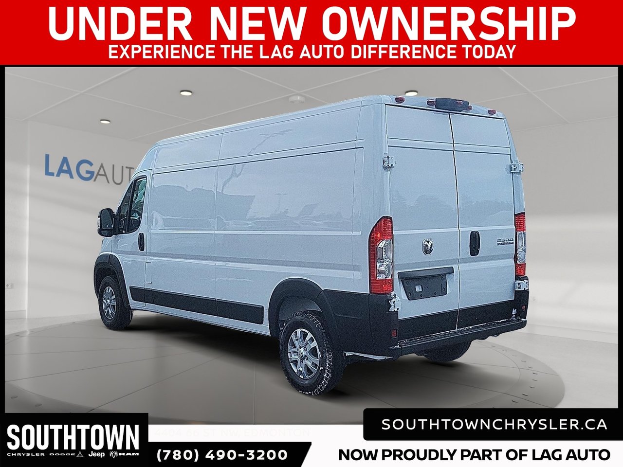 2025 Ram Promaster Cargo Van 2500 SLT+-3