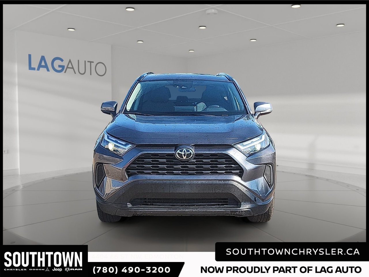 2025 Toyota RAV4 XLE-1