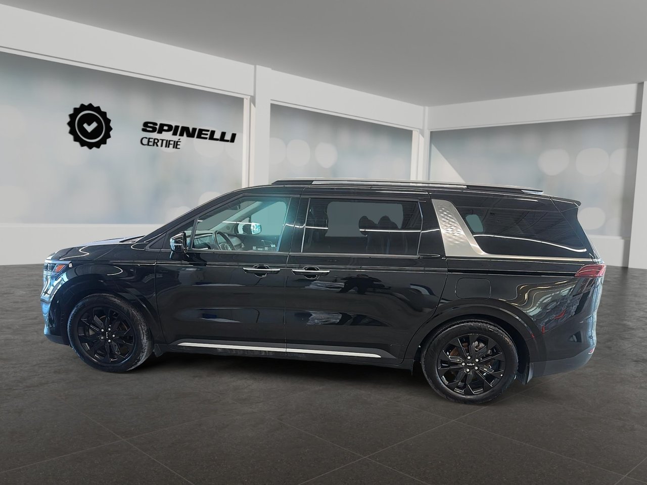 2023 Kia Carnival SX FWD