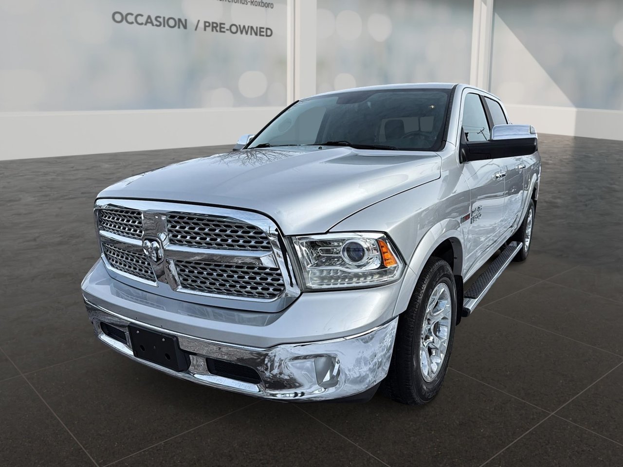RAM 1500 Laramie Crew Cab 4WD 2017