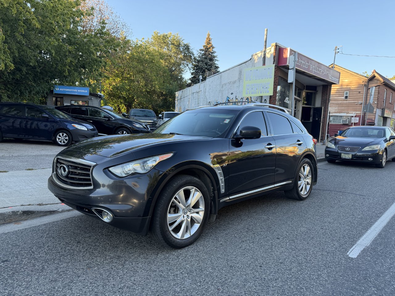 Black 2014 INFINITI QX70 SUV / Crossover  Automatic