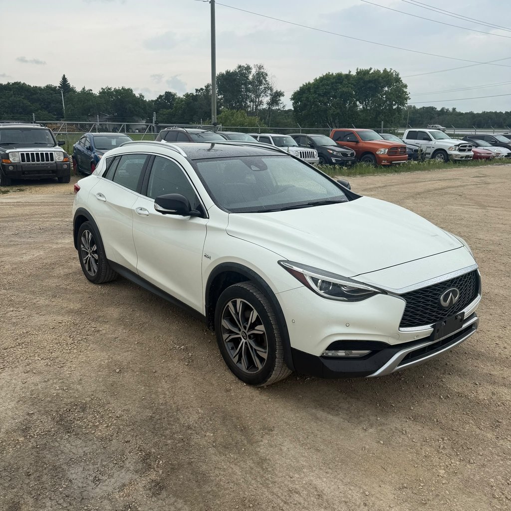 2017 INFINITI QX30 SUV / Crossover Automatic