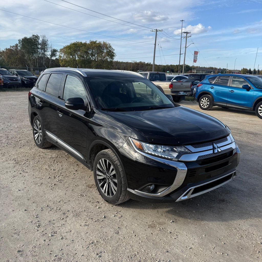 2020 Mitsubishi Outlander SUV / Crossover All-Wheel Drive Automatic