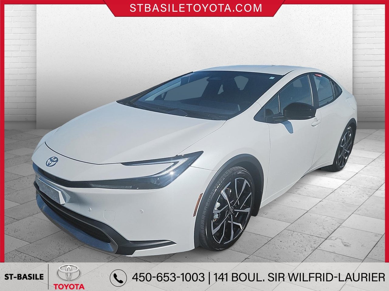 Used 2024 Toyota Prius Prime with 6,135 km for sale at Otogo