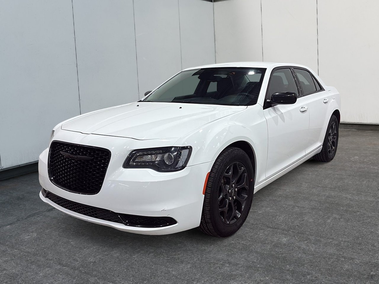 Chrysler 300 Touring AWD 2023-0