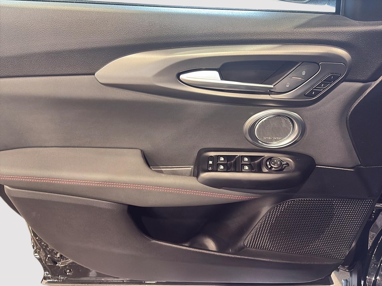 2024 Dodge Hornet PHEV R/T PLUS-9