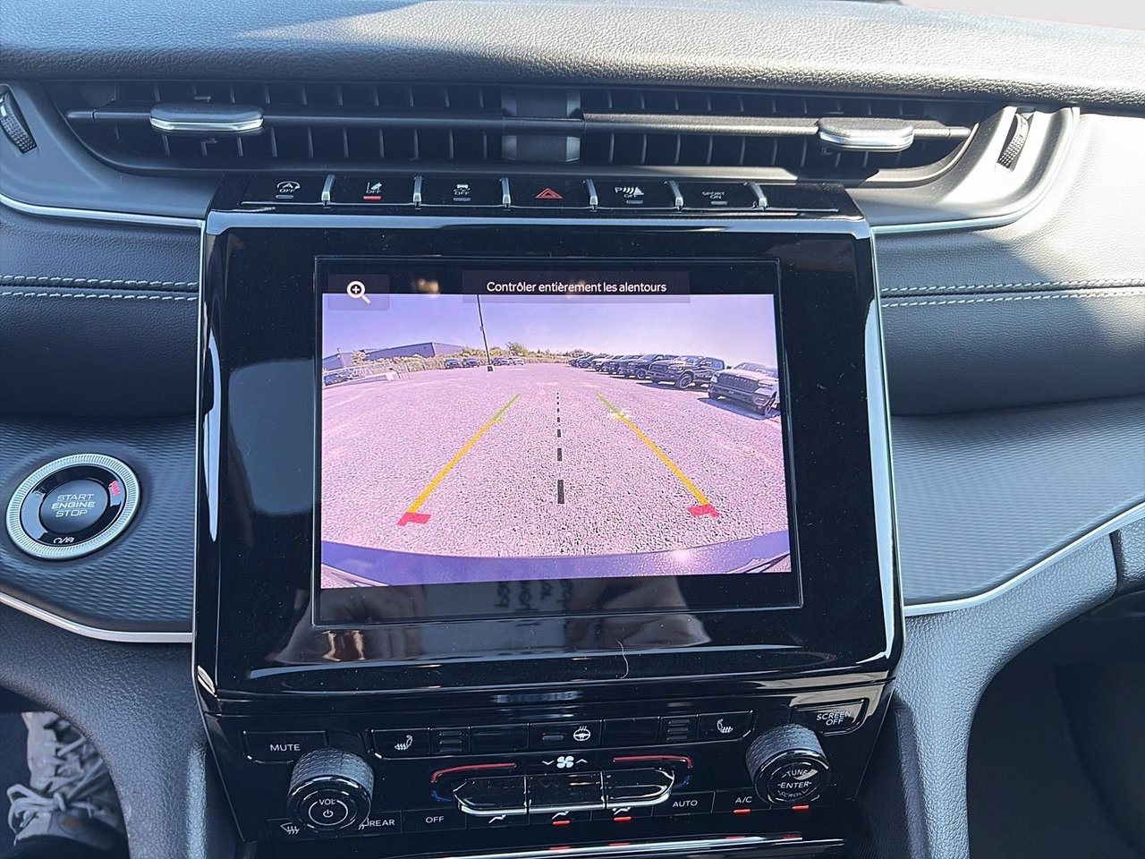 2025 Jeep Grand Cherokee L ALTITUDE-14