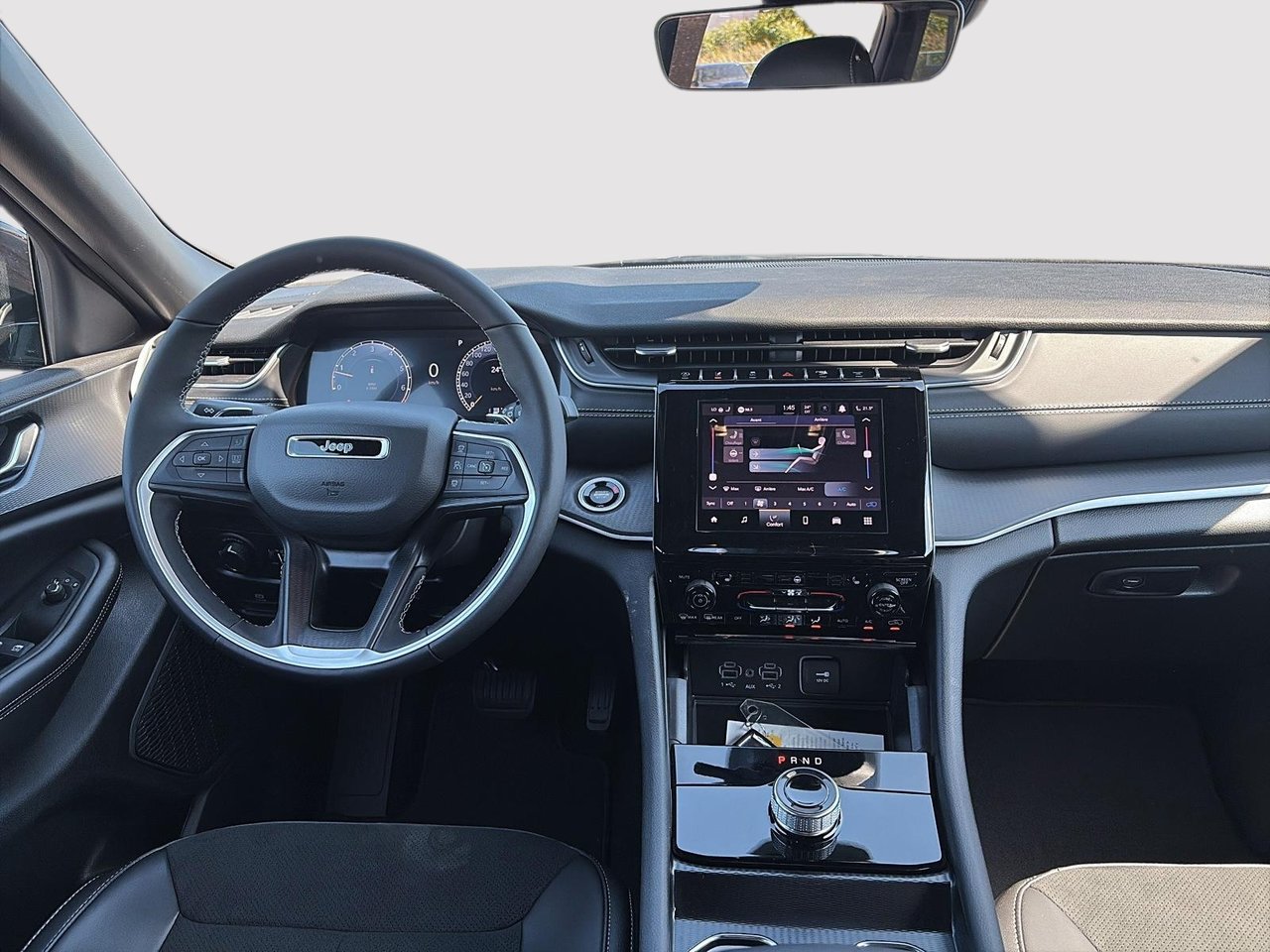 2025 Jeep Grand Cherokee L ALTITUDE-11