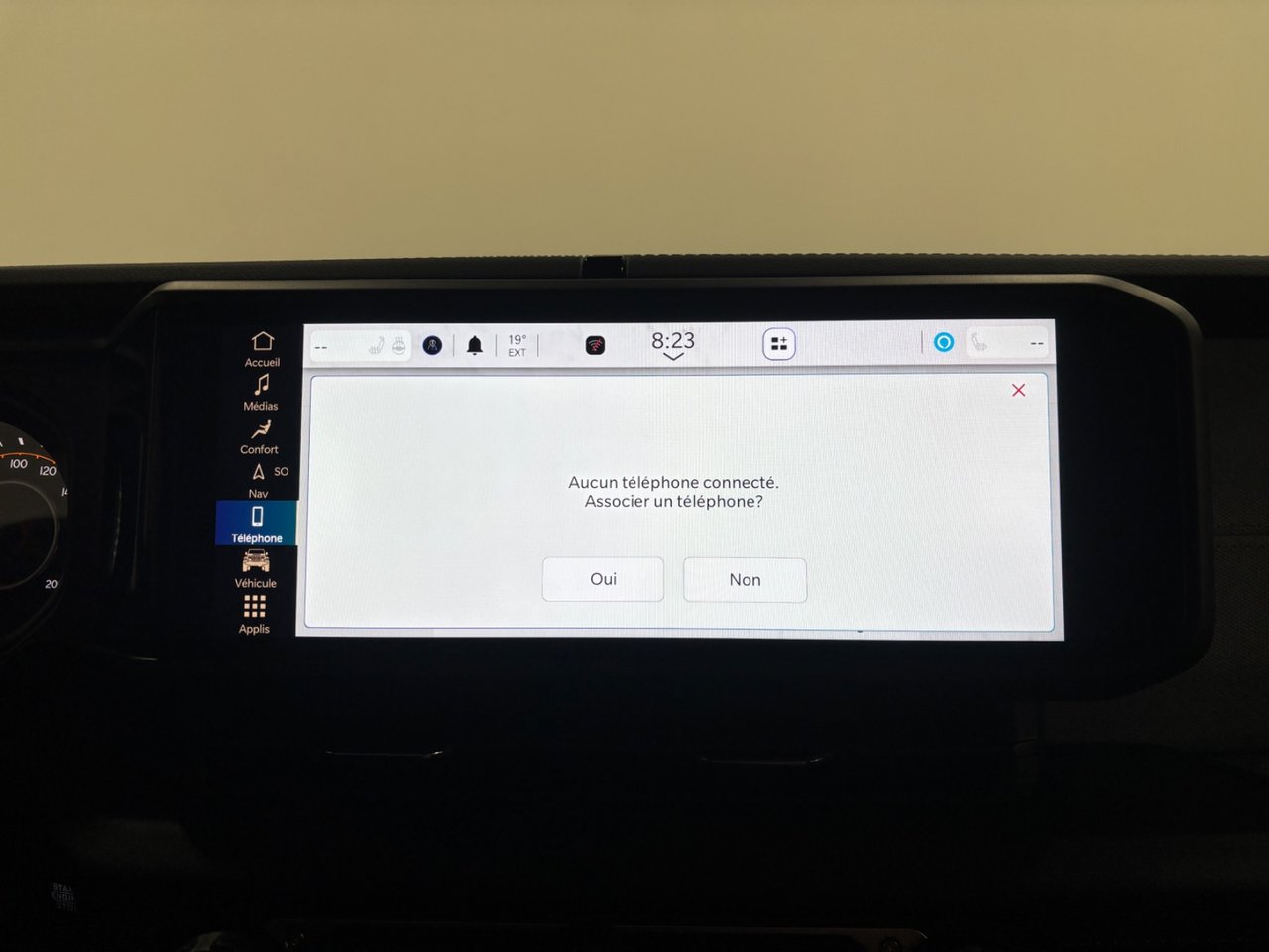 Jeep Wrangler 4-Door SAHARA 2024-23