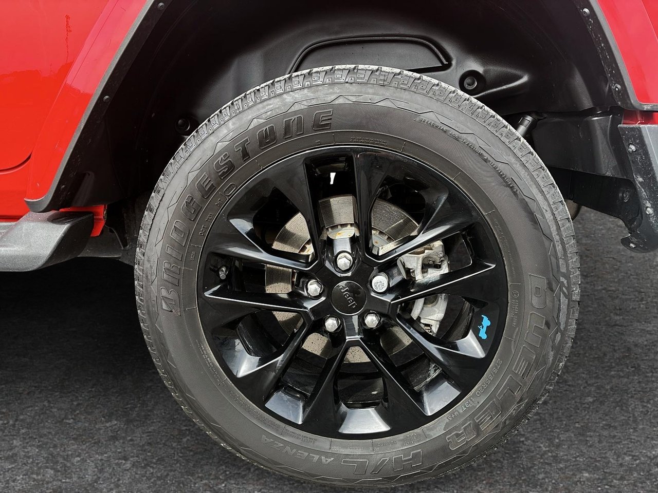 2023 Jeep Wrangler 4xe UNLIMITED SAHARA | TOIT SKY ONE TOUCH-6