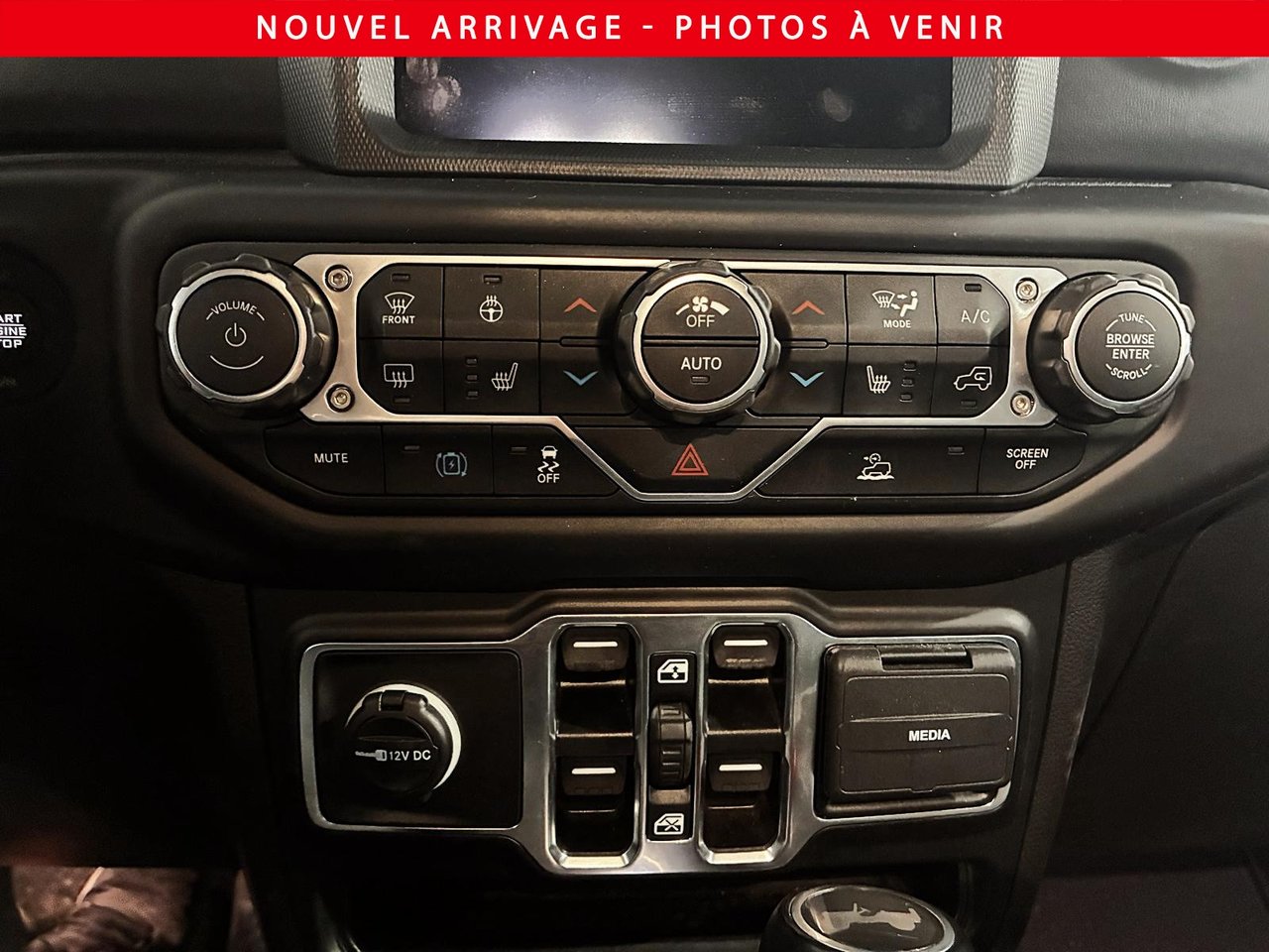 2023 Jeep Wrangler 4xe UNLIMITED SAHARA | TOIT SKY ONE TOUCH-11