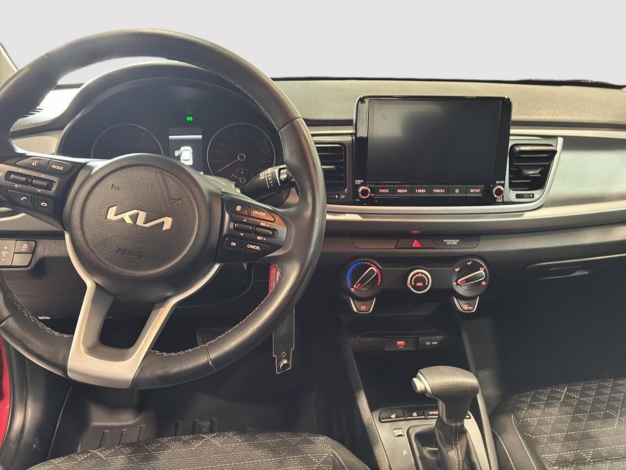 2023 Kia Rio 5-door LX+-8