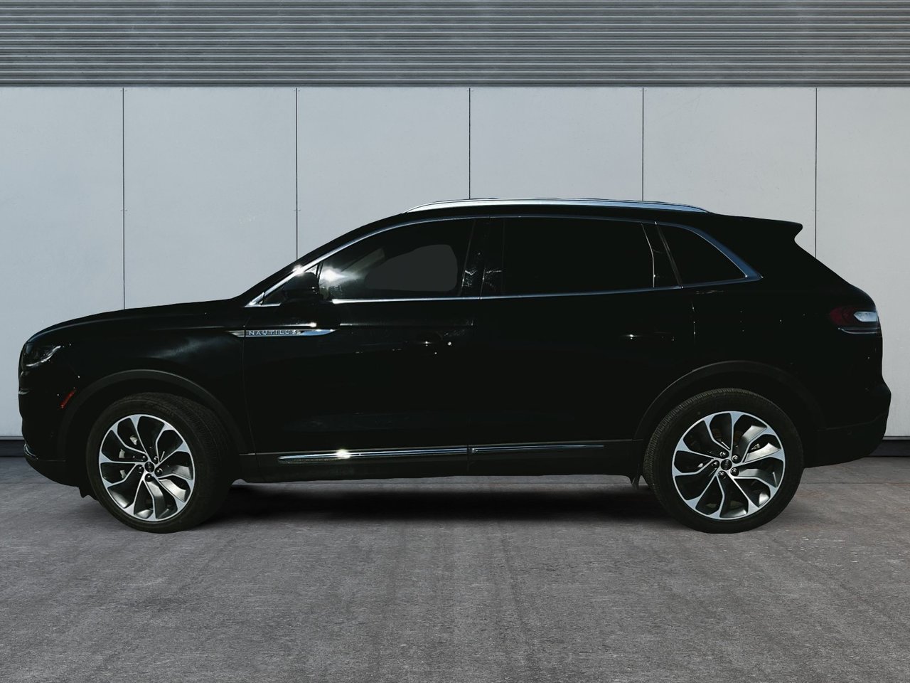 2023 Lincoln Nautilus Reserve-4