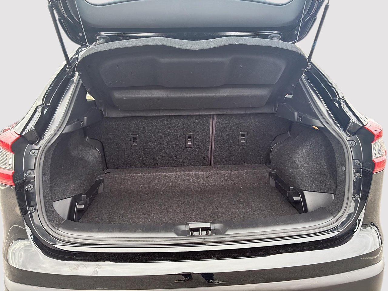 Nissan Qashqai SV AWD 2023-5