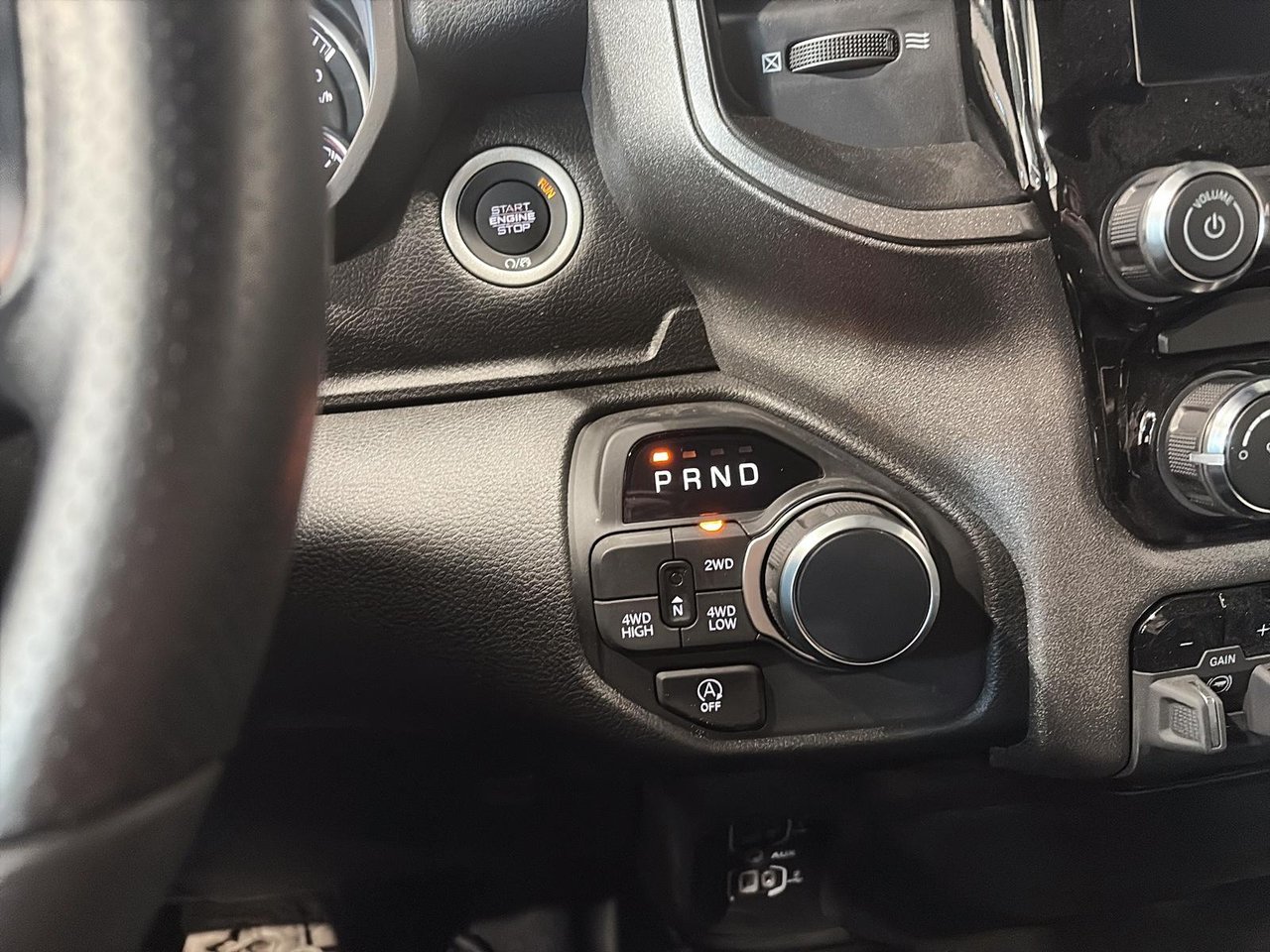 Ram 1500 Tradesman 2025-12