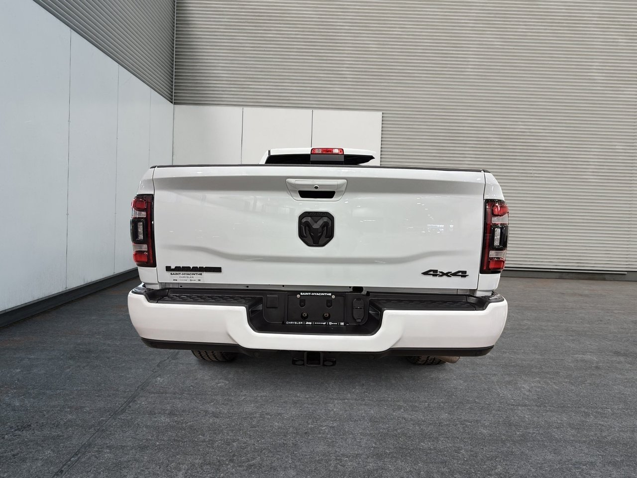 2023 Ram 2500 Laramie-2