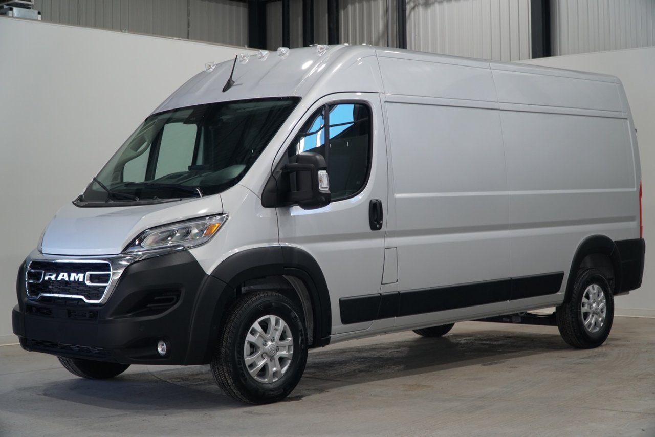 2025 Ram ProMaster Cargo Van SLT+-0