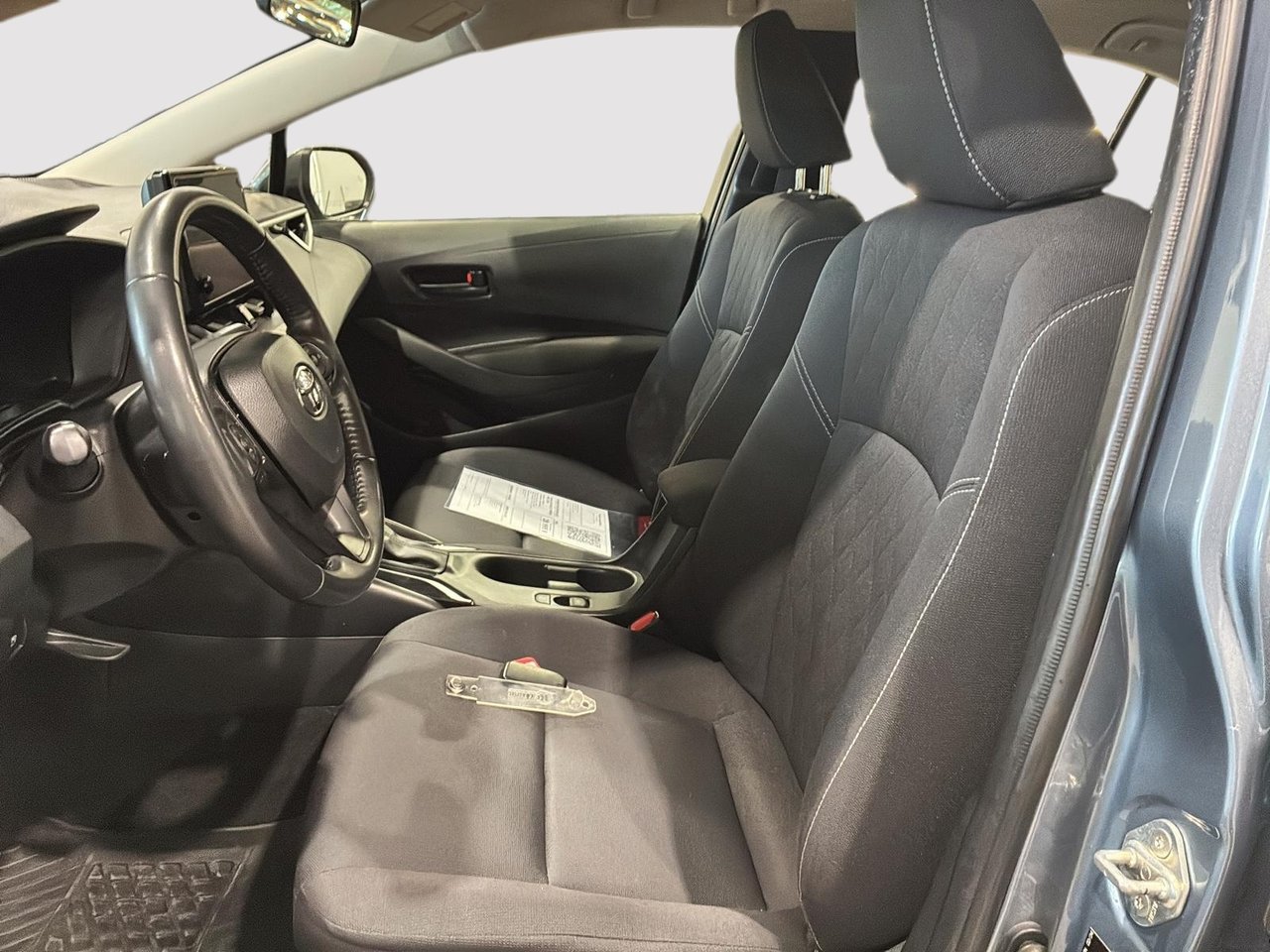 2024 Toyota Corolla LE HYBRID AWD-7