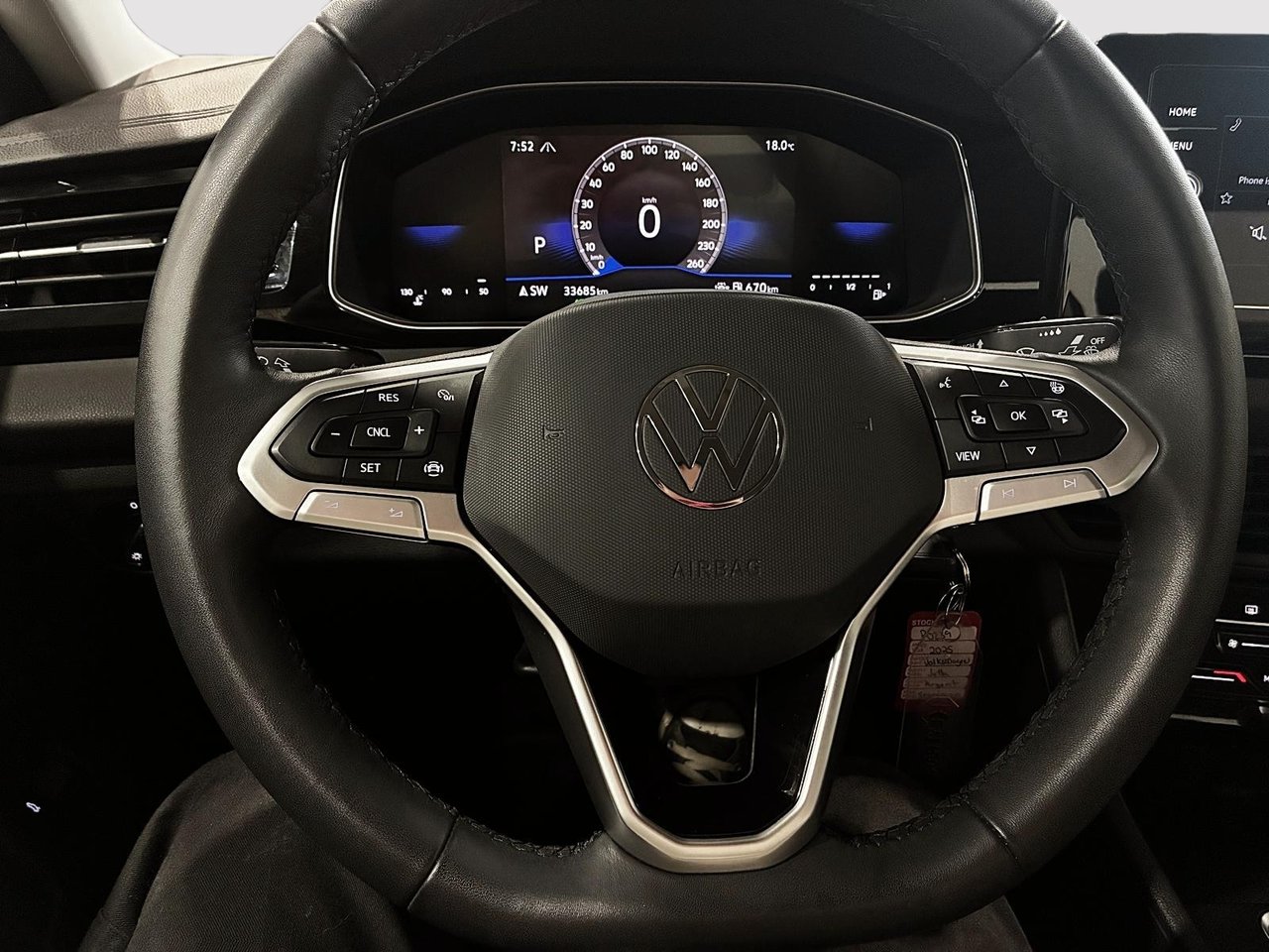 Volkswagen Jetta Trendline 2025-10