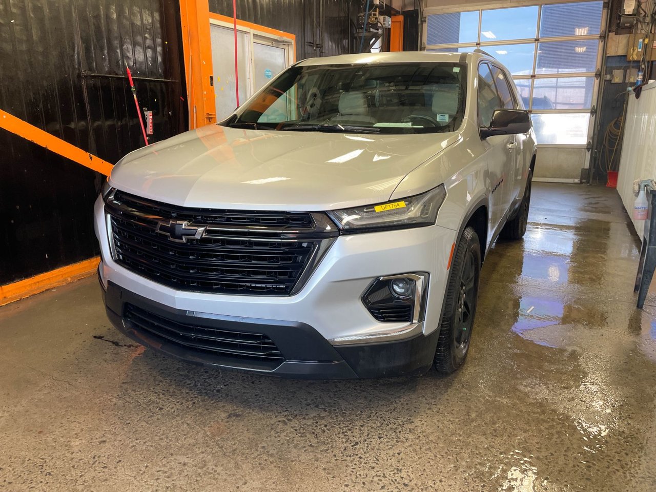 2022 Chevrolet Traverse LS AWD