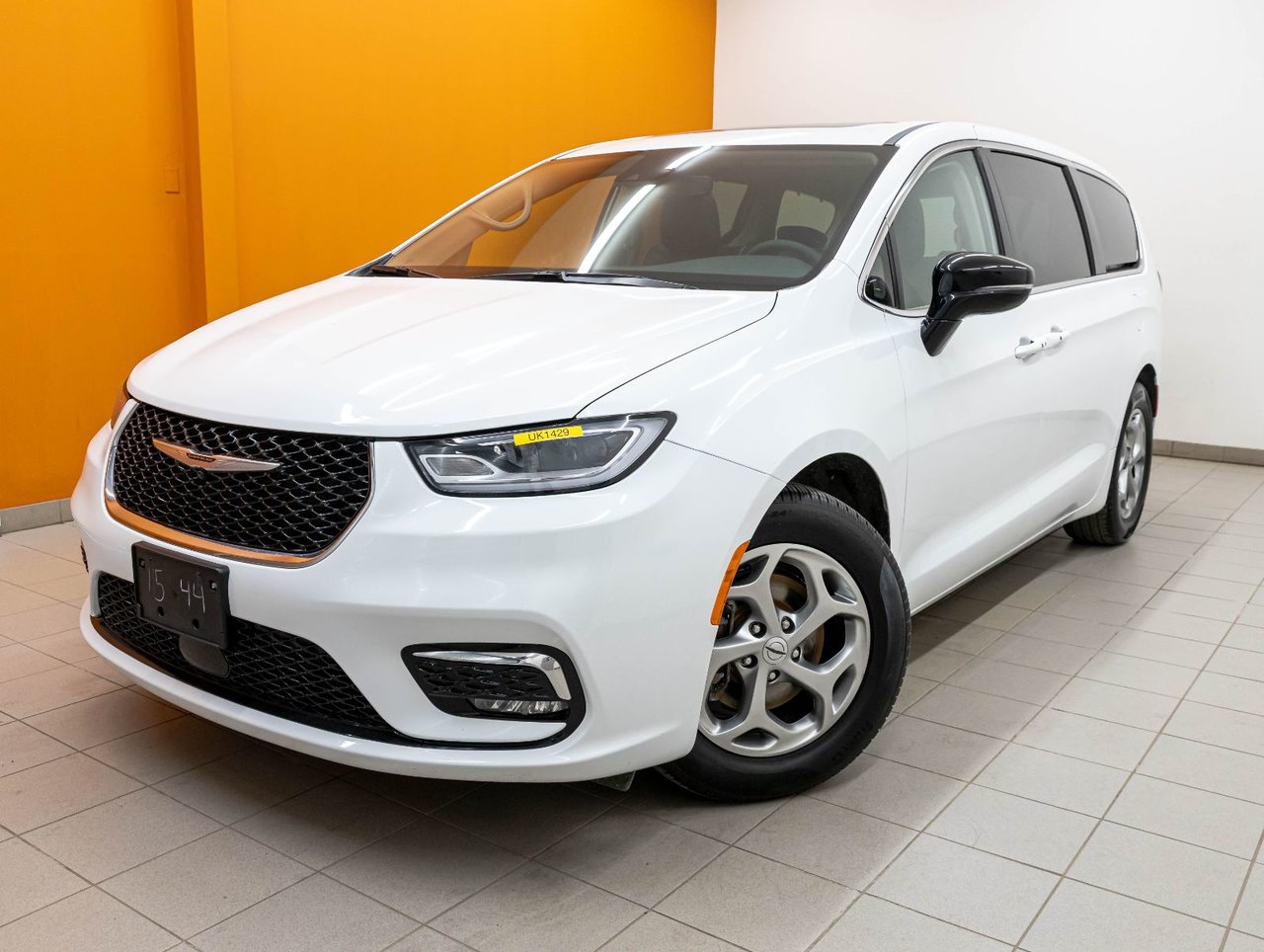 2024 Chrysler Pacifica Limited FWD