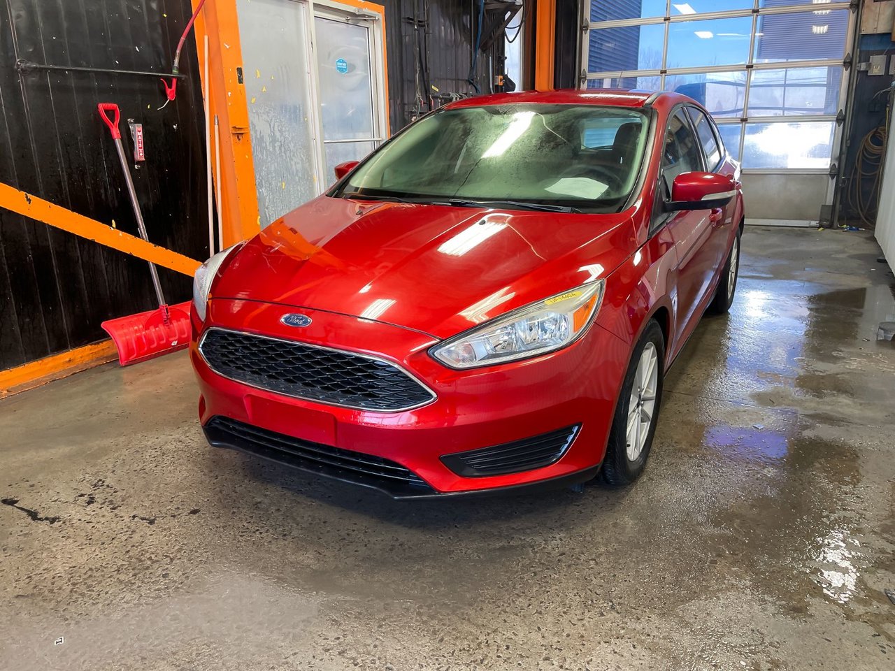 2018 Ford Focus SE Hatchback
