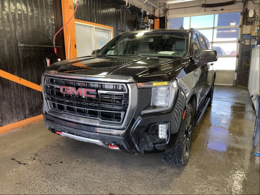 2021 GMC Yukon XL AT4 4WD