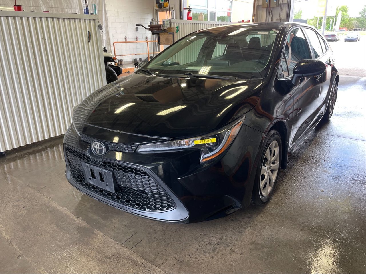 Black 2020 Toyota Corolla LE FWD Sedan Front-Wheel Drive Continuously Variable Transmission