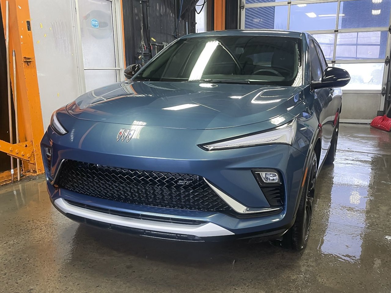 2024 Buick Envista Sport Touring FWD